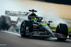 梅赛德斯车队领队托托-沃尔夫发出战斗宣言-一年内夺回F1冠军-叶少极速赛车世界