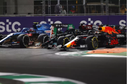极速赛车世界-F1对取消阿布扎比决赛的传言作出反击，确认赛事如期进行