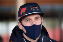 极速赛车世界-马克斯·维斯塔潘的冬季休养-休息与准备再起飞